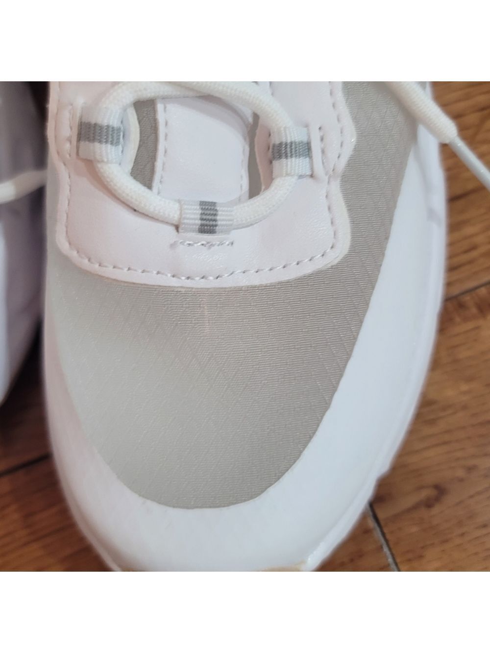 Women's French Connection Riley Sneakers - Picture 7 of 16